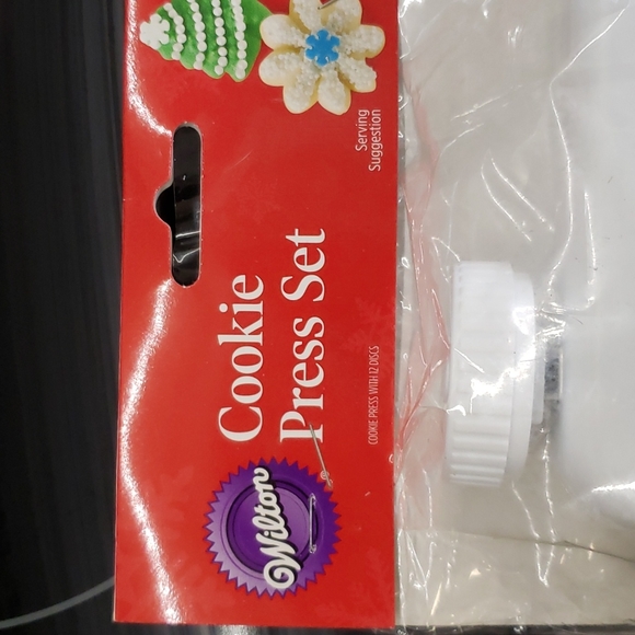 Wilton Kitchen Cookie Press Set Poshmark